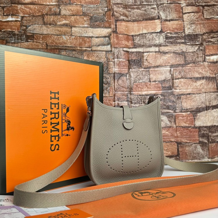 HERMES EVELYNE ORTA VİZON